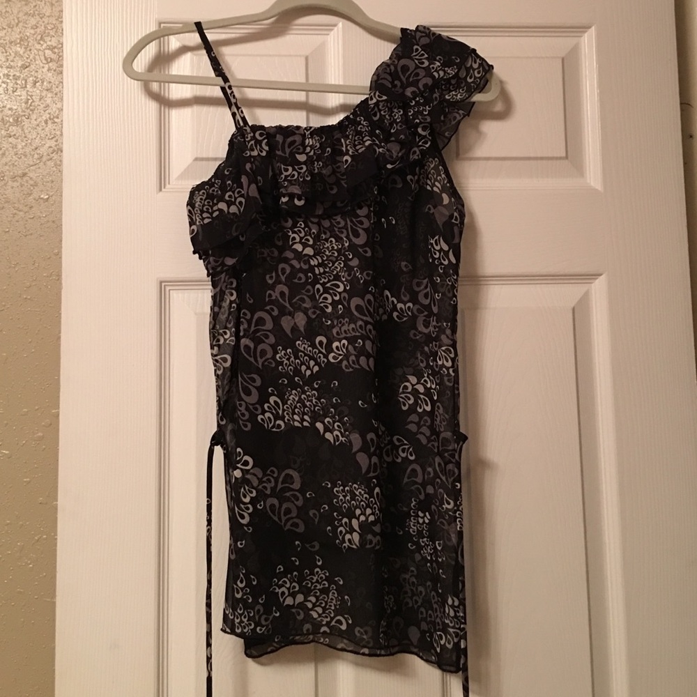 Traciel top - size M